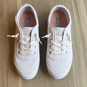 Bob's from Skechers Women's B Cute White Sneakers Size 9.5 Wide